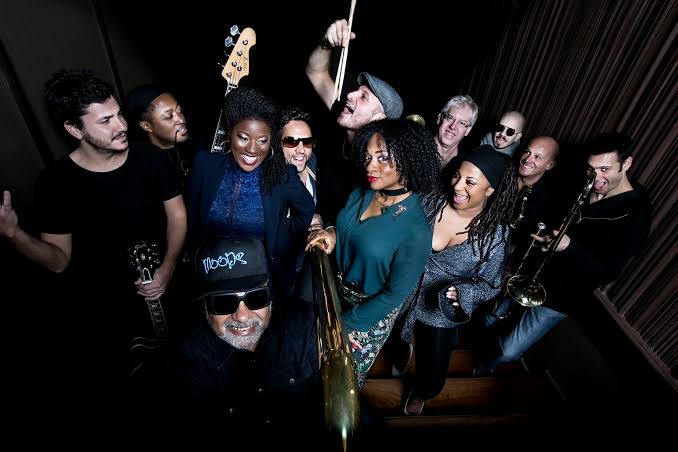 Il jazz-funk degli storici Incognito per l’Ara World Fest