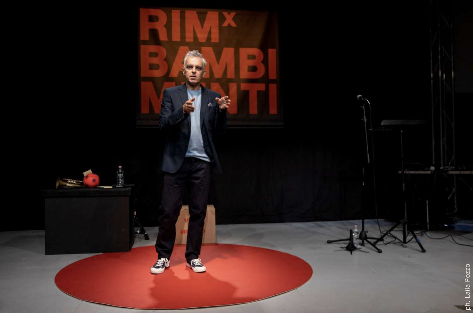 Rimbambimenti di Andrea Cosentino chiude il Mercurio Festival